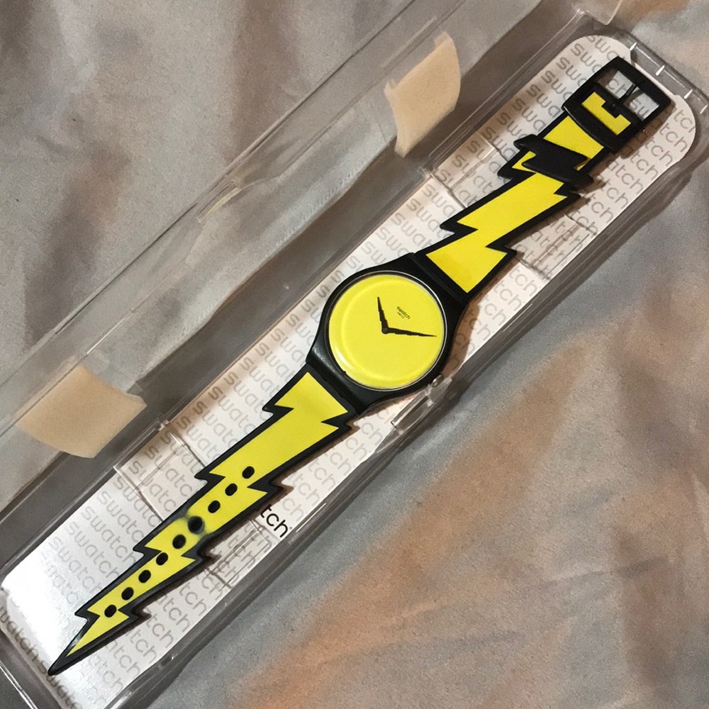 JEREMY SCOTT x SWATCH COLLAB “LIGHTNING FLASH”
